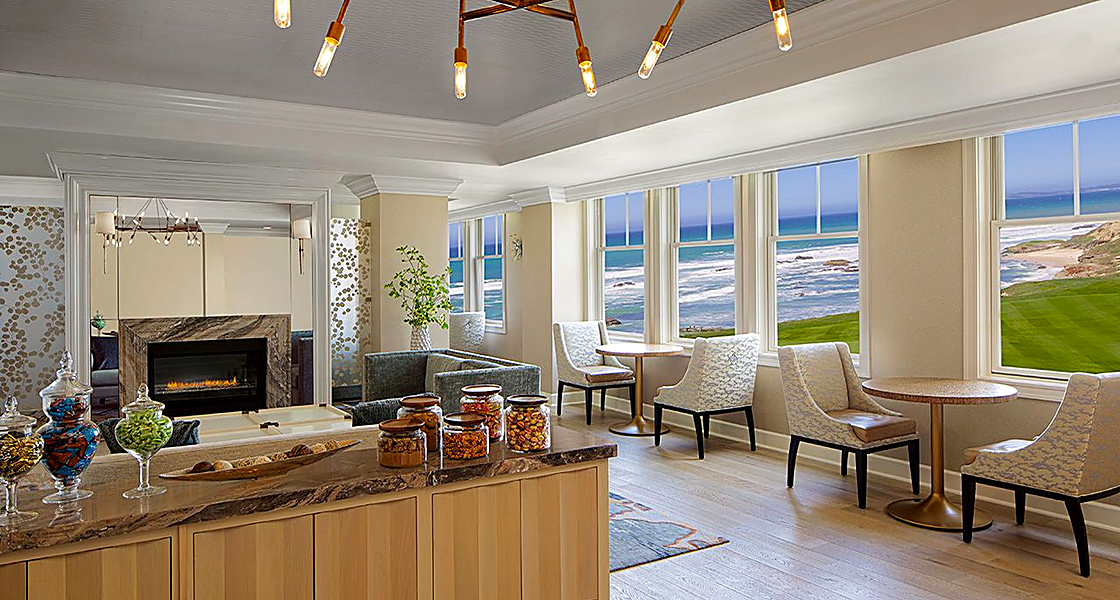 1443_Ritz Carlton Club House