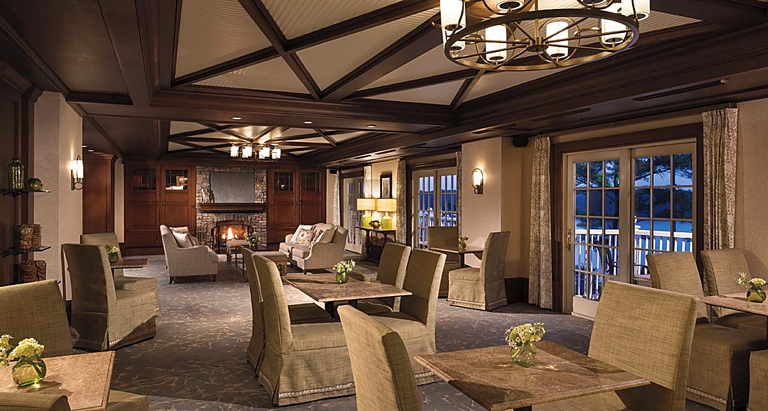 1443_Ritz Carlton Club House